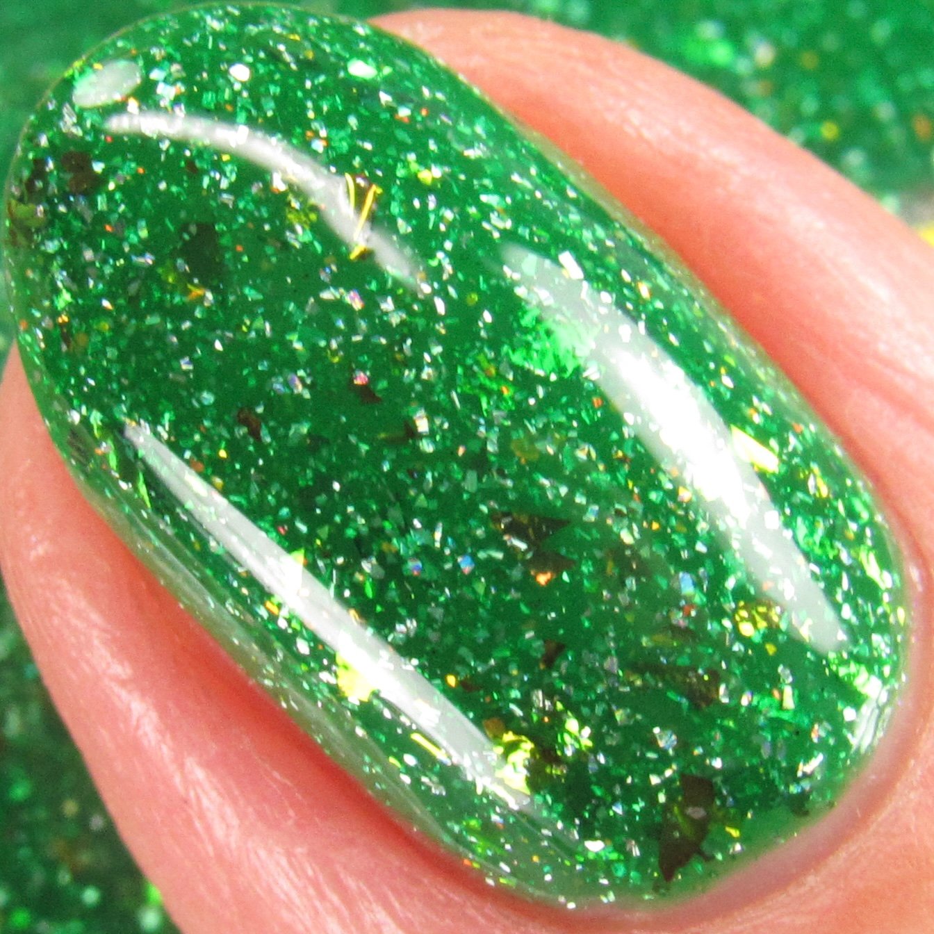 How Lucky is This Green?! | Colores de Carol